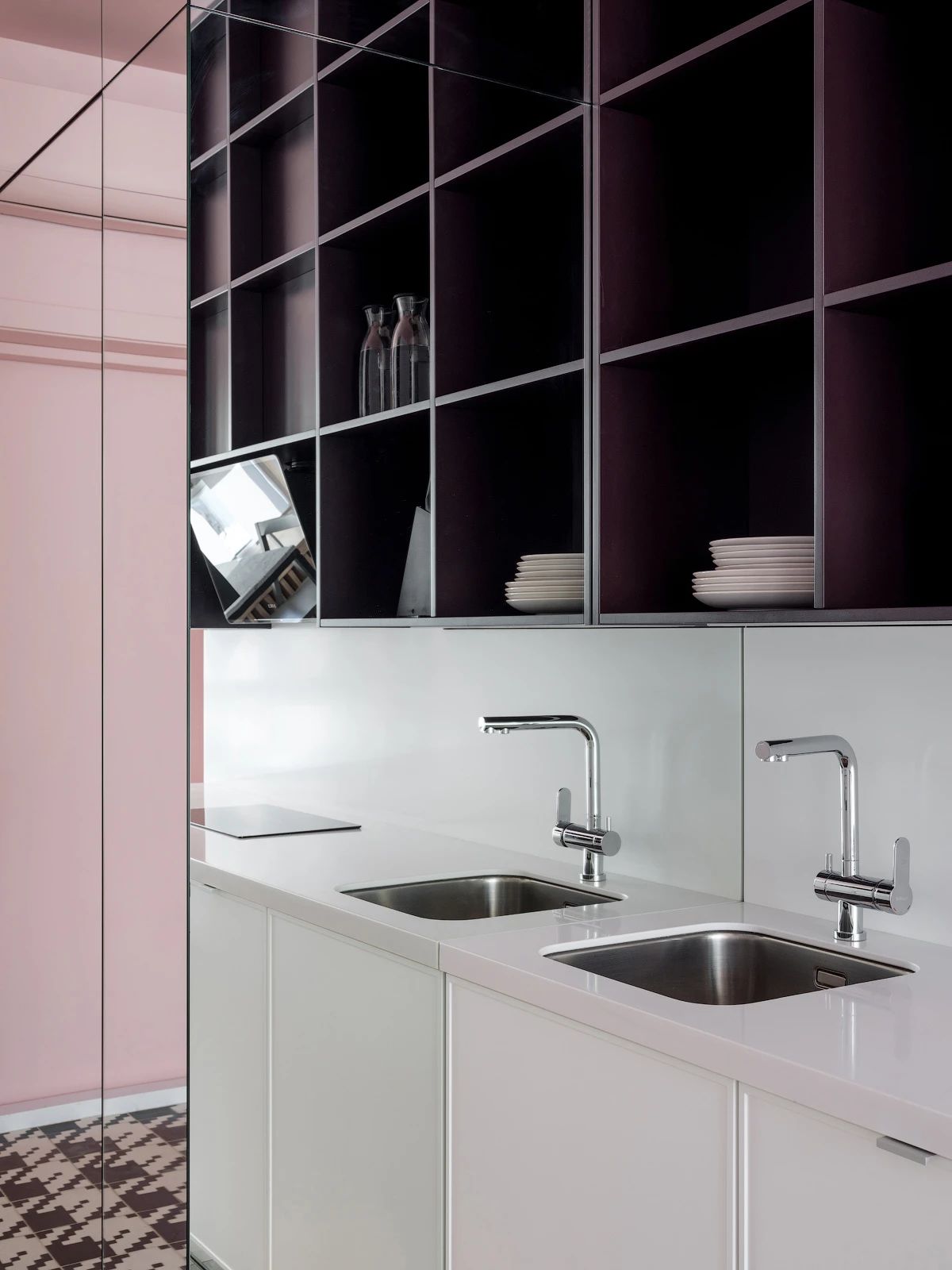 28㎡迷你空间创意设计丨Yana Volkova-11