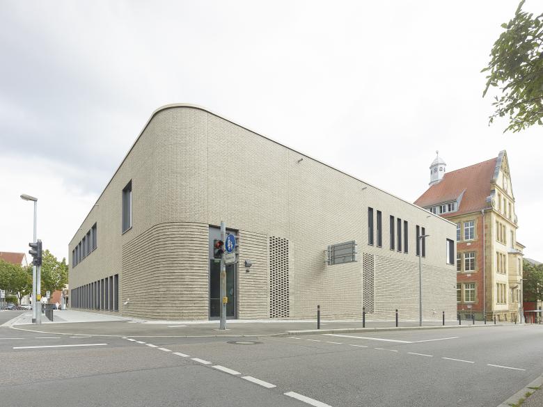 Hillerschule 扩建及体育馆新建项目丨德国丨05 Architekten-2