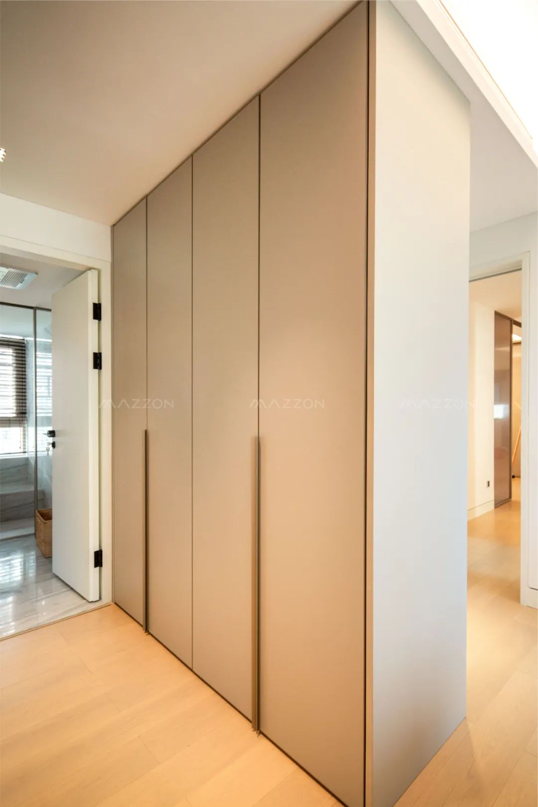 深圳滨海之窗 · 原木灰白艺术私宅丨中国深圳丨MAZZON 玛森-33