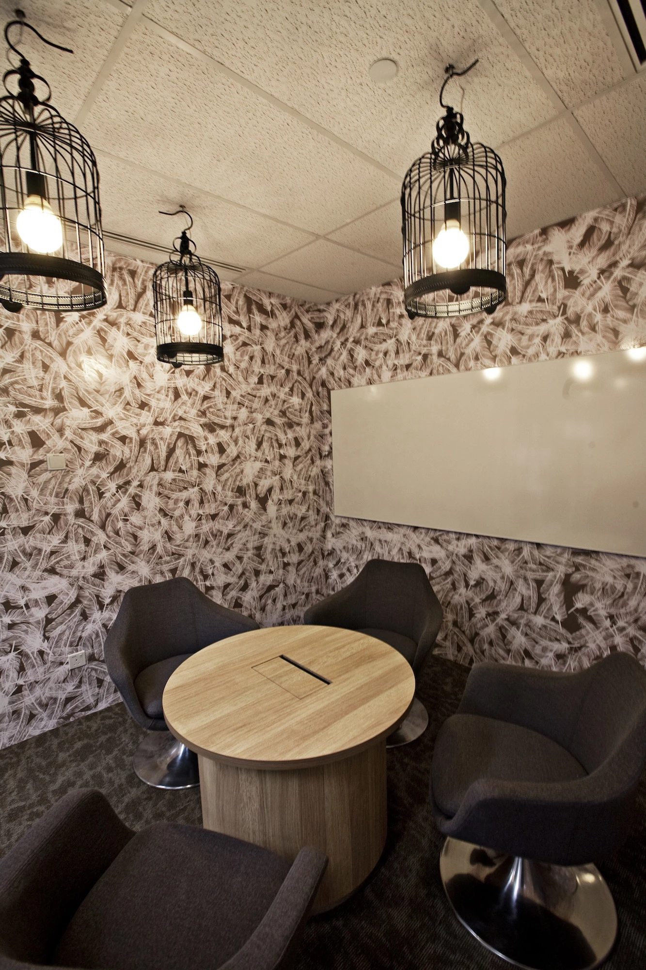 新加坡 SINGTEL 1688 中心·穿越时空的通讯历史室内设计-17