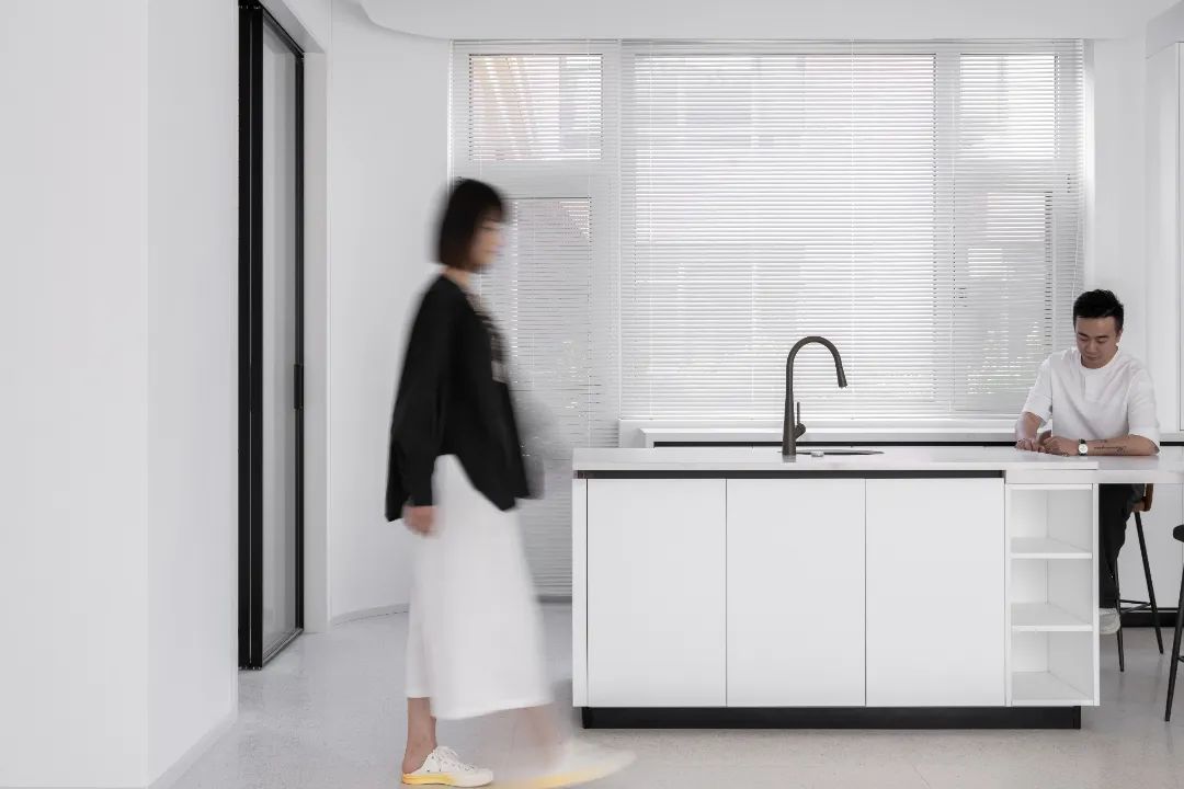 极简之上 · 上海 450㎡别墅的治愈力量丨中国上海丨尚层别墅装饰-31