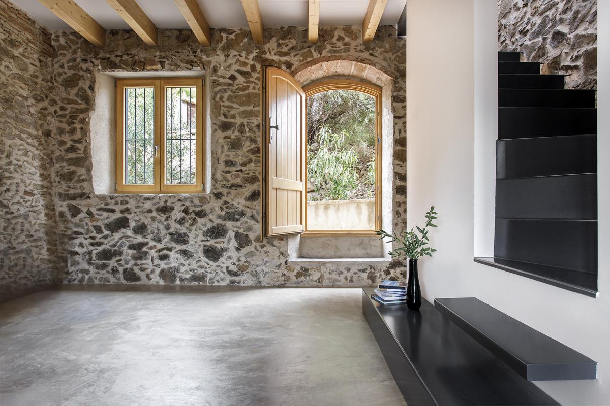Restauració i ampliació d'una casa al Priorat | vilablanch. Estudi d'arquitectura interior a Barcelona. Projectes de restauració, clau en mà i per a promotores.-3
