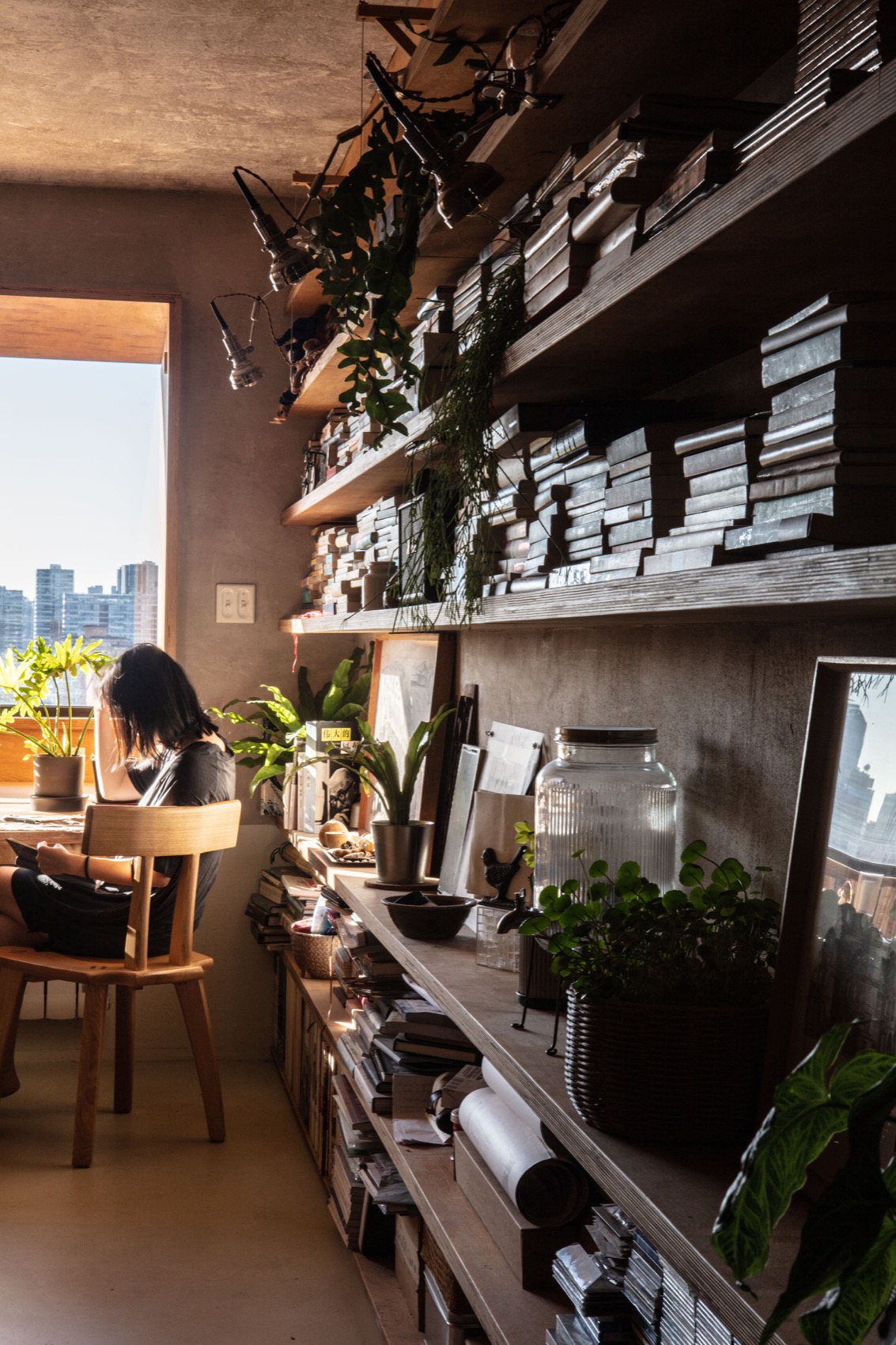 山顶洞之家  老破小里的庇护和观望丨中国北京丨察社办公室-57