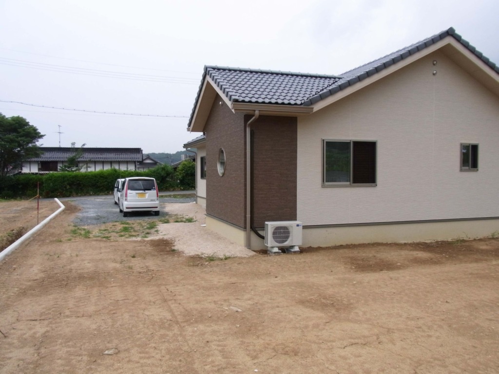 平屋建て和風モダン住宅の新築外構-64