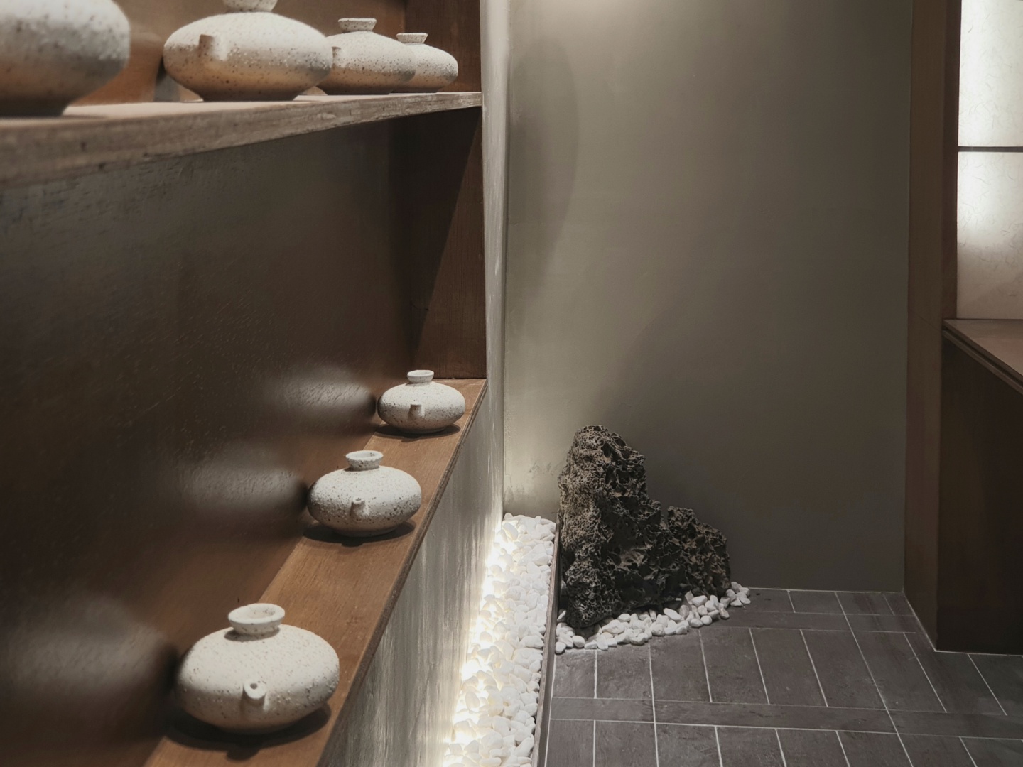 韩式复古风情 10 坪小店精致设计-11