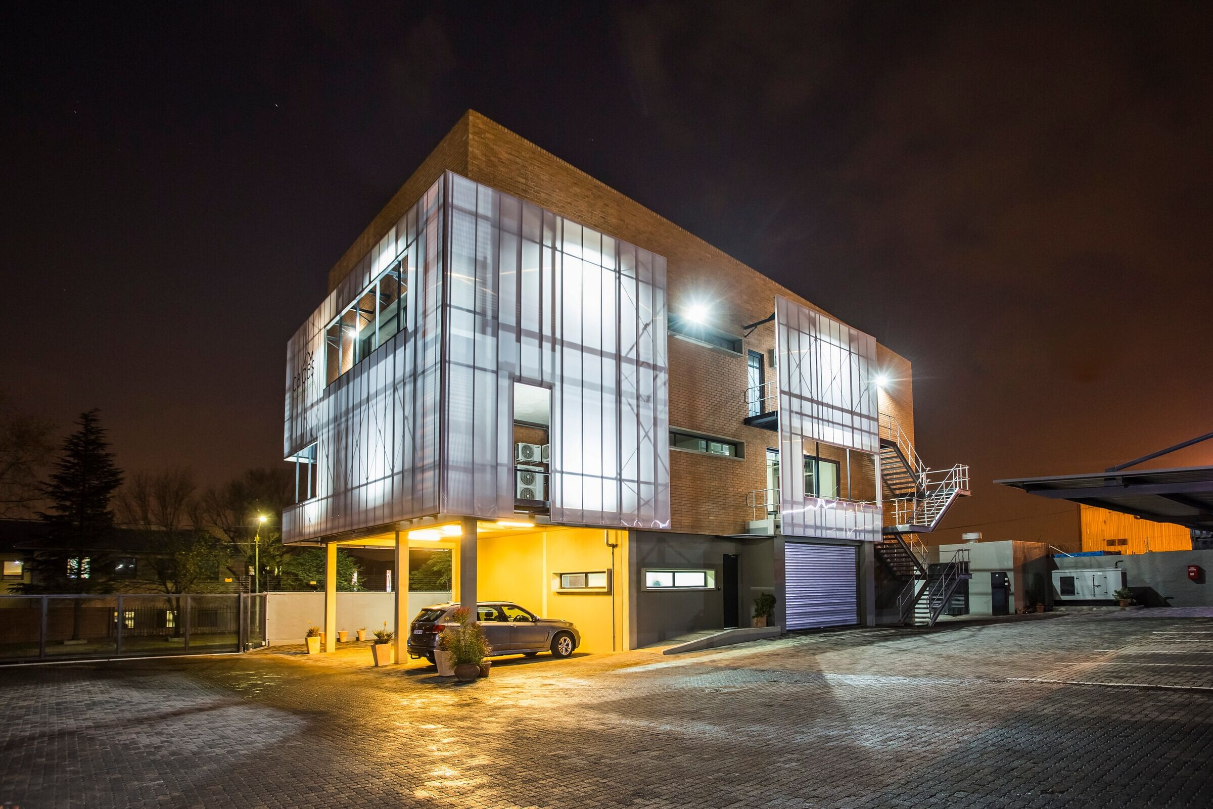 南非 Rubela Park Offices | 工业风绿建筑的典范-50