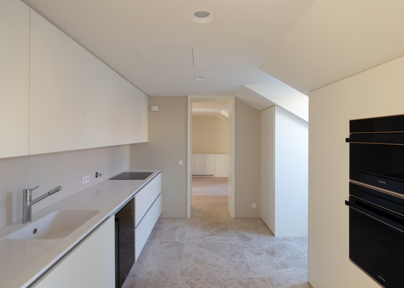 葡萄牙里斯本“Arriaga 19 号建筑” - 现代都市中的宜居艺术-21