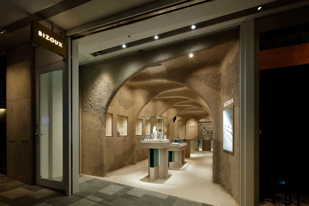 BIZOUX 珠宝店设计丨日本东京丨GAVEL INC.-11