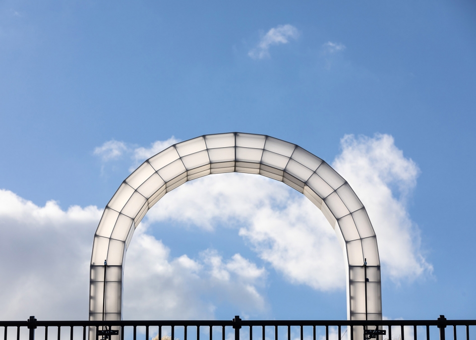 伦敦购物中心巨形灯光装置·“Space Frames”-33