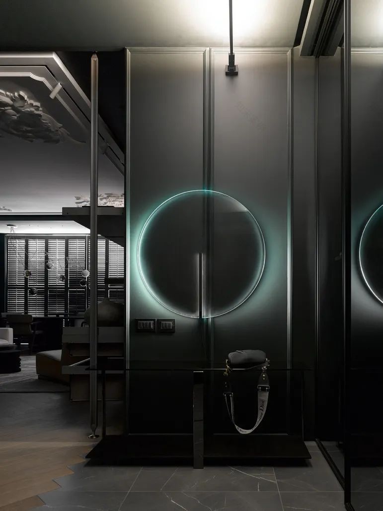 黑色空间丨Marina Kutuzova-0