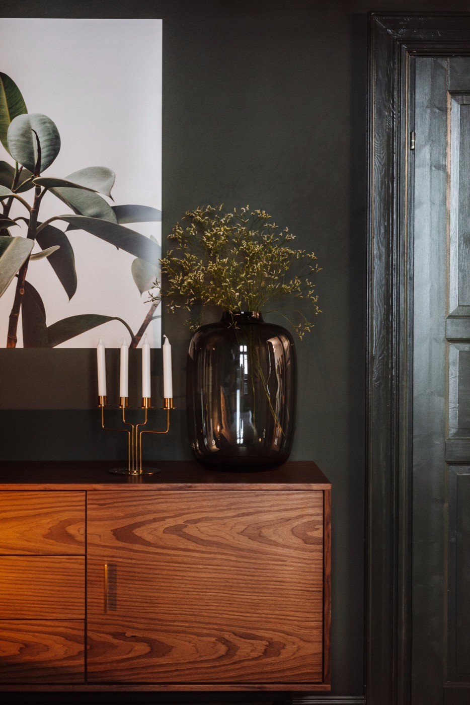 波兹南旧宅变身高质感民宿,历史韵味与现代设计完美融合-9