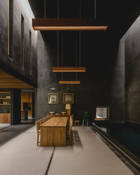 House of Ashes / TACO taller de arquitectura contextual