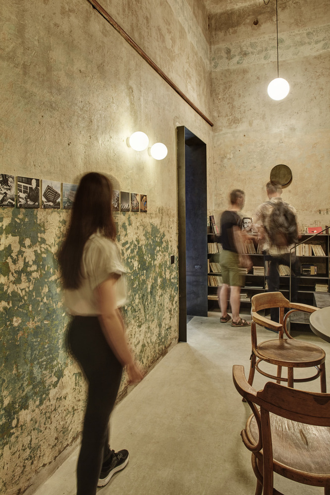 无线电车库丨乌克兰利沃夫-18