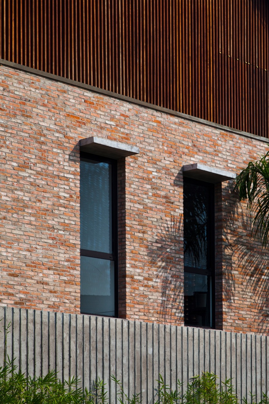 热带郊区住宅,融合东南亚传统风格与现代设计-26