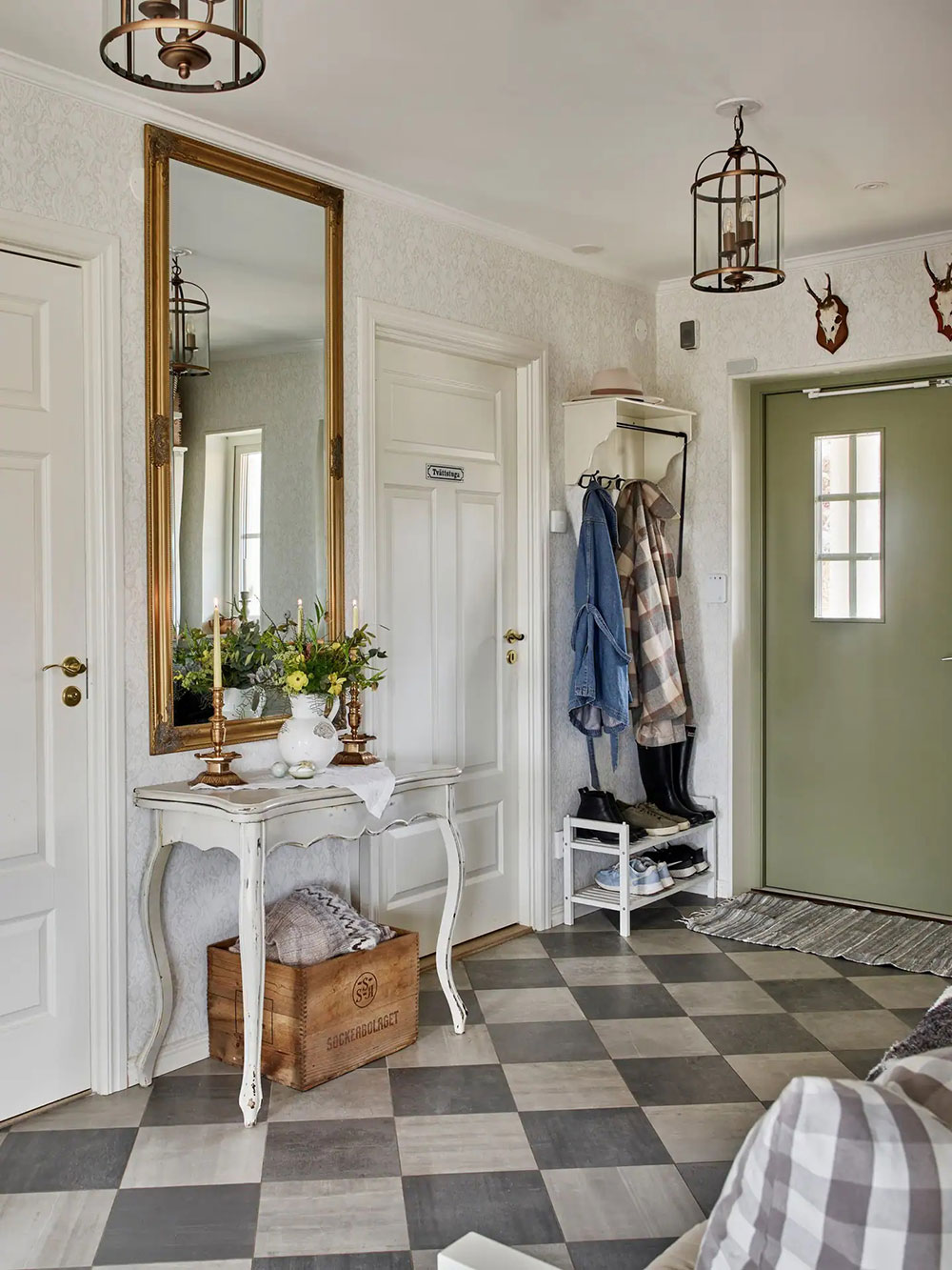 瑞典乡村小屋的英式复古设计-8