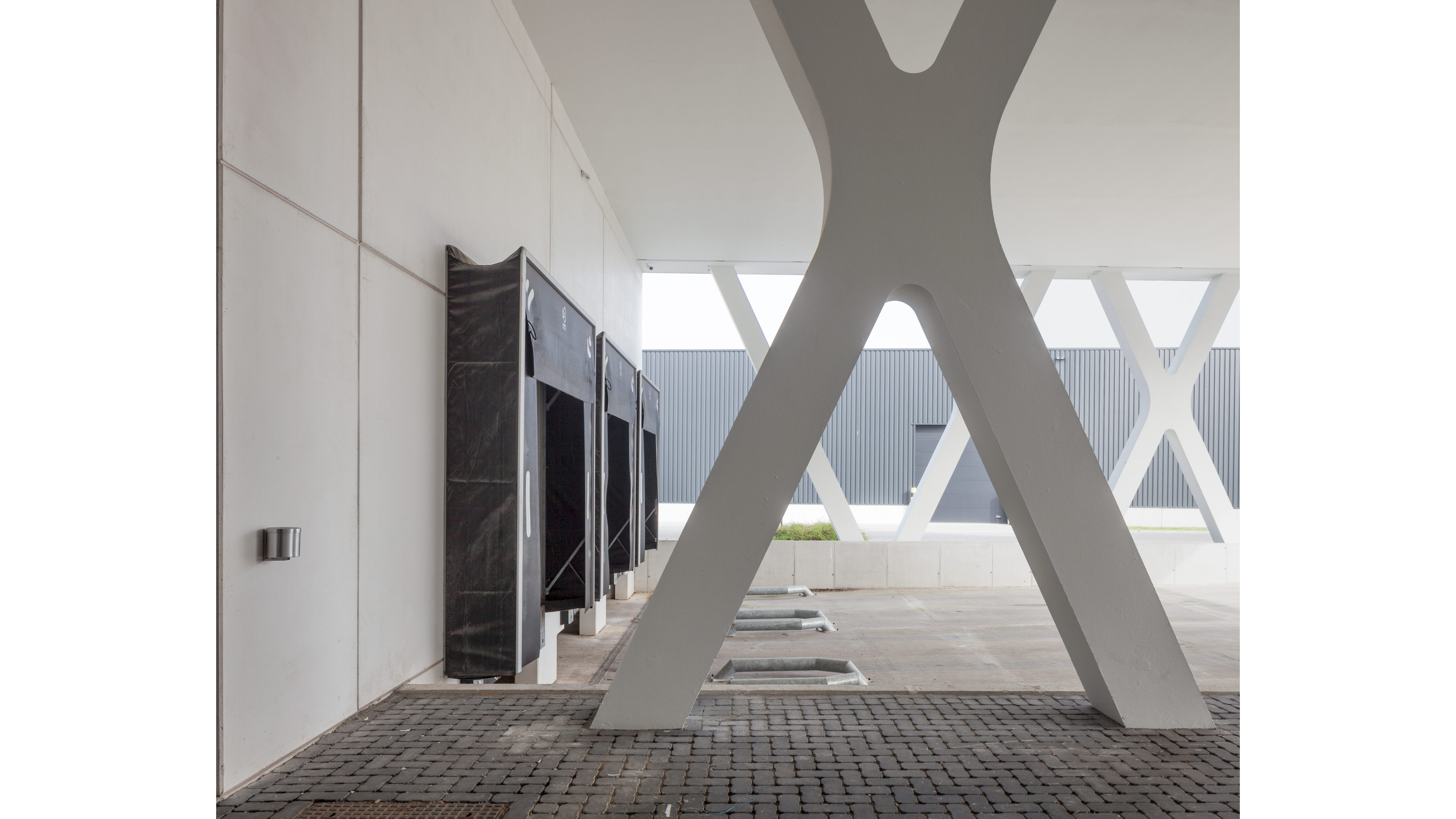 欧陆首秀 · Yankon LED 的“光之建筑”设计丨比利时丨wilma wastiau-12