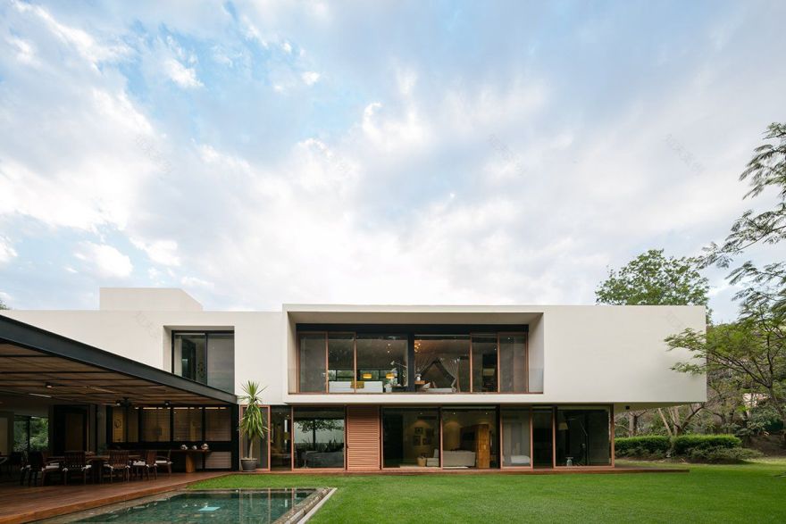 墨西哥简约住宅设计-16