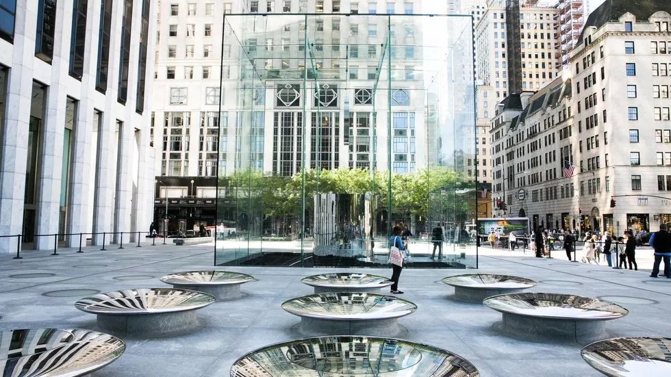 iPhone越来越"丑", 苹果店却越来越美-62