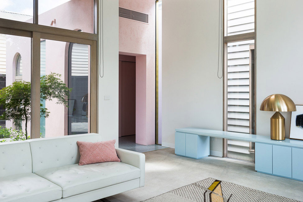 梦幻粉色调的澳洲获奖住宅-4