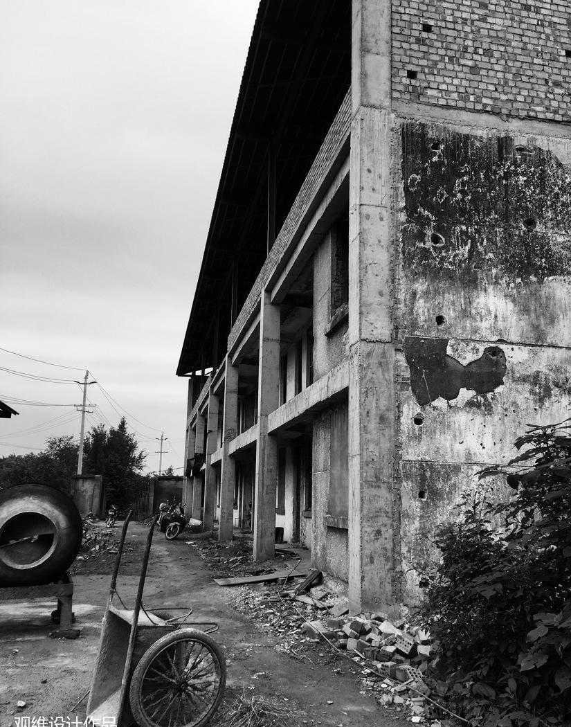 融合原木与现代的民宿改造设计-2