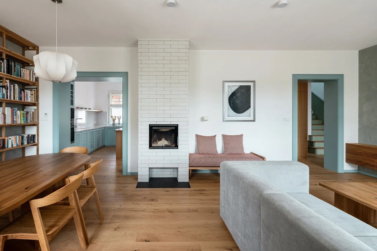 简约原木风四口之家丨No Architects-43