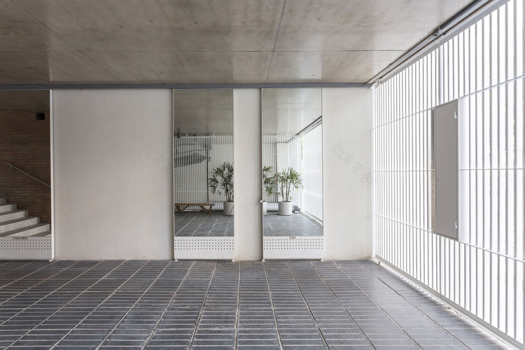 3104FLATS A3 LUPPI UGALDE WINTER-26