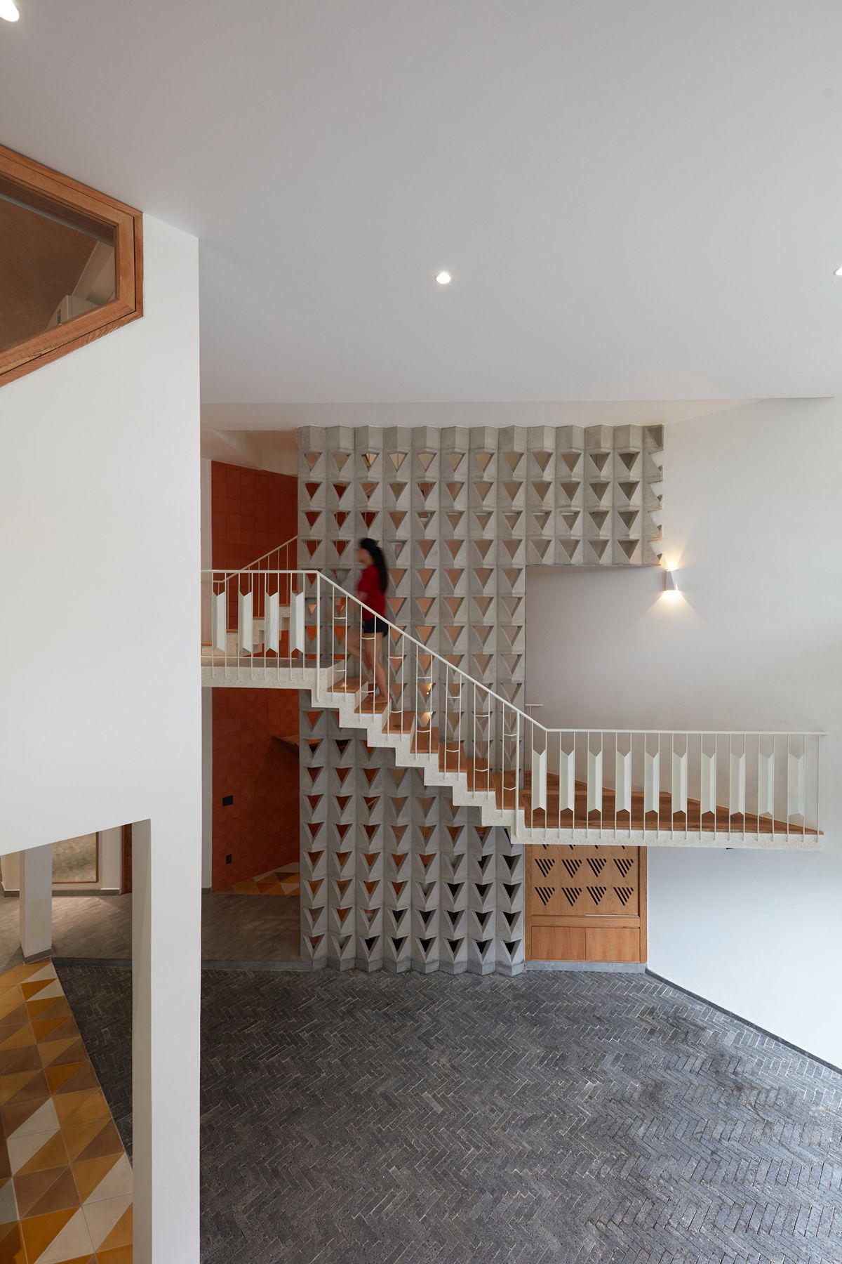 空间魔法师 · 新旧融合的越南特色住宅设计-95