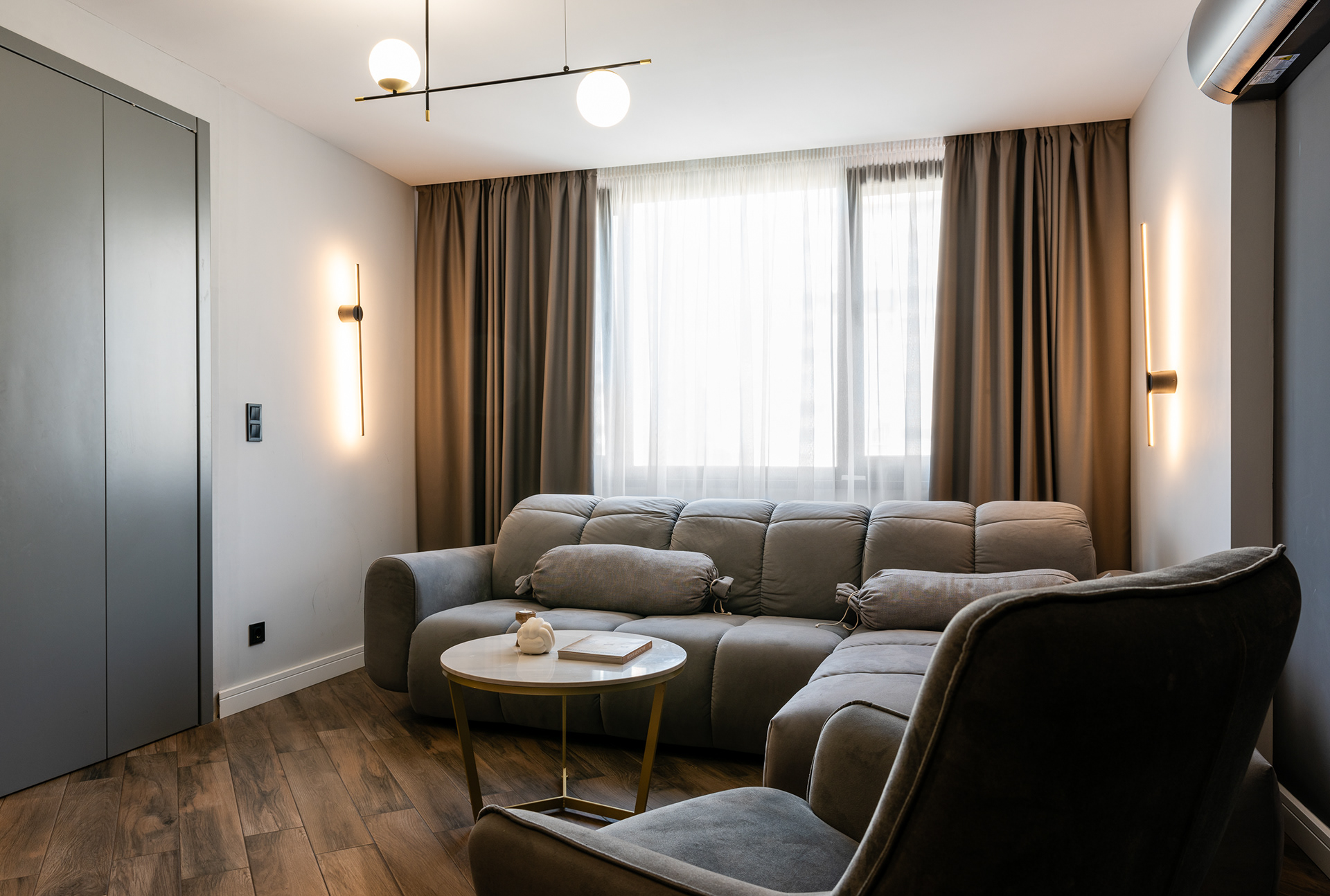 003 号公寓丨保加利亚丨OMNIA Interiors LTD-8