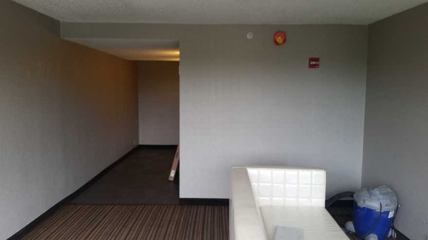 普雷斯顿酒店翻新-0