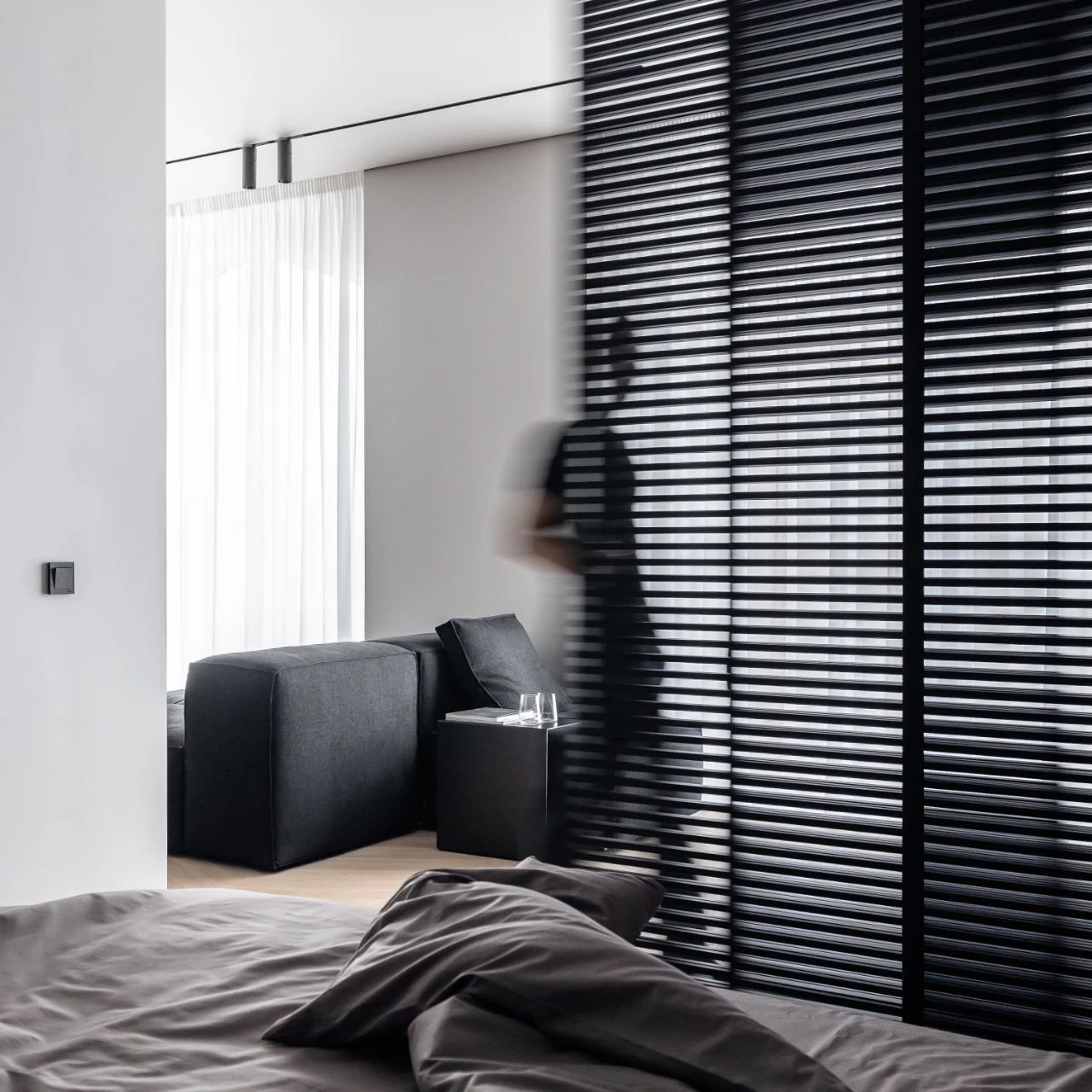 MOD·APART 黑白色调的都市简约丨俄罗斯莫斯科丨Ivan Kochev 及其工作室 ARCHJOINT-24