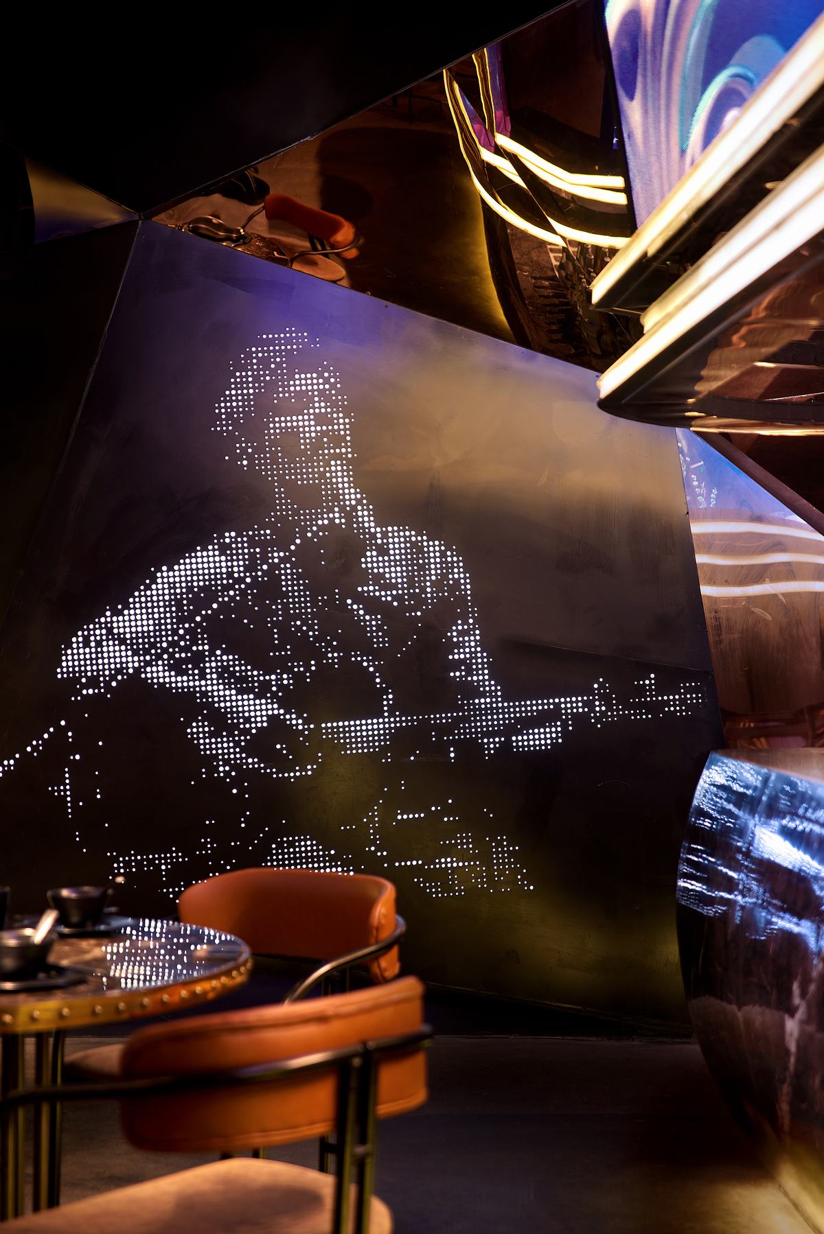 周杰伦的现代酷奢餐厅-11