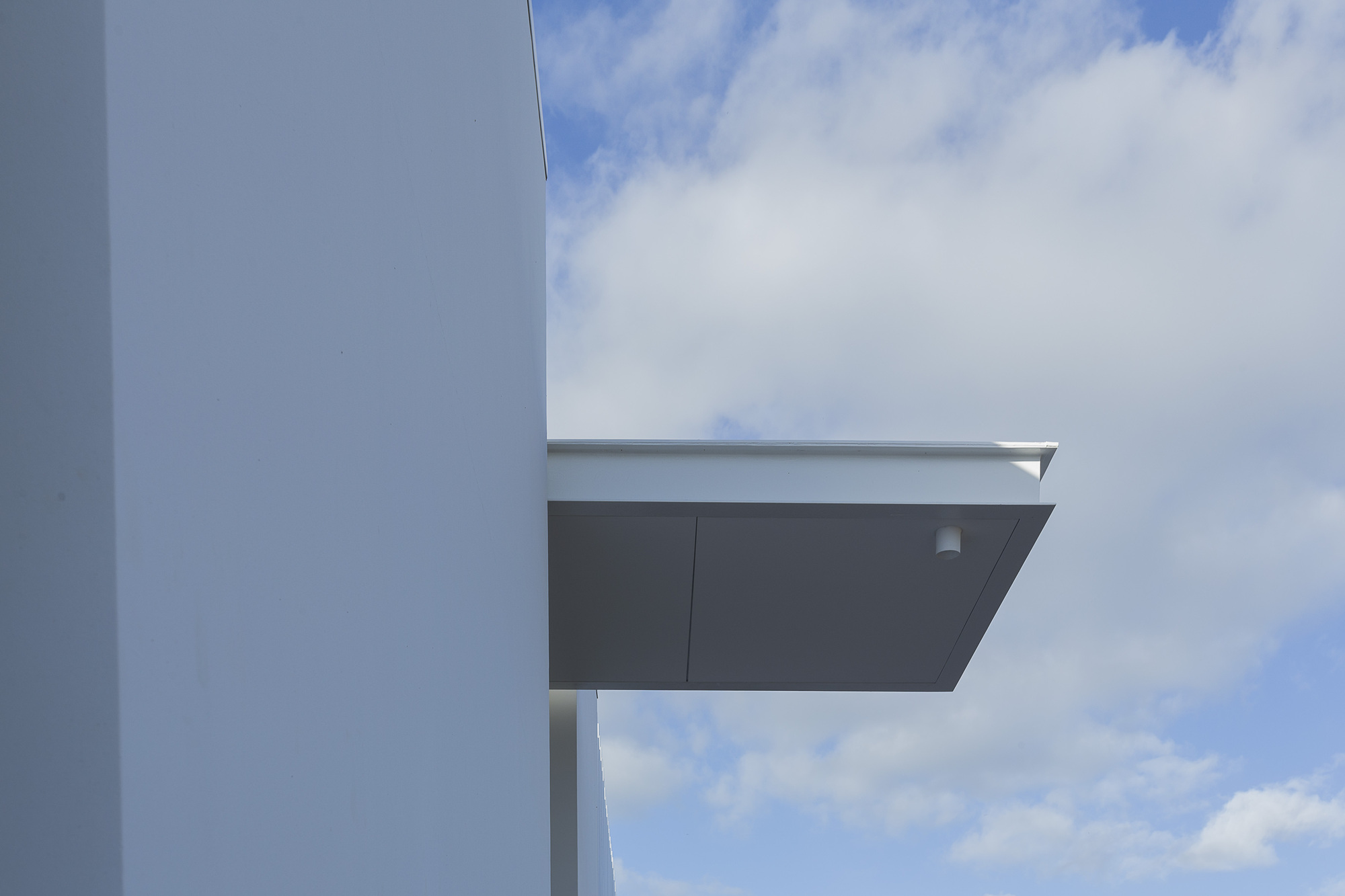 葡萄牙 Azores Islands 新住宅,无障碍设计让生活更美好-17