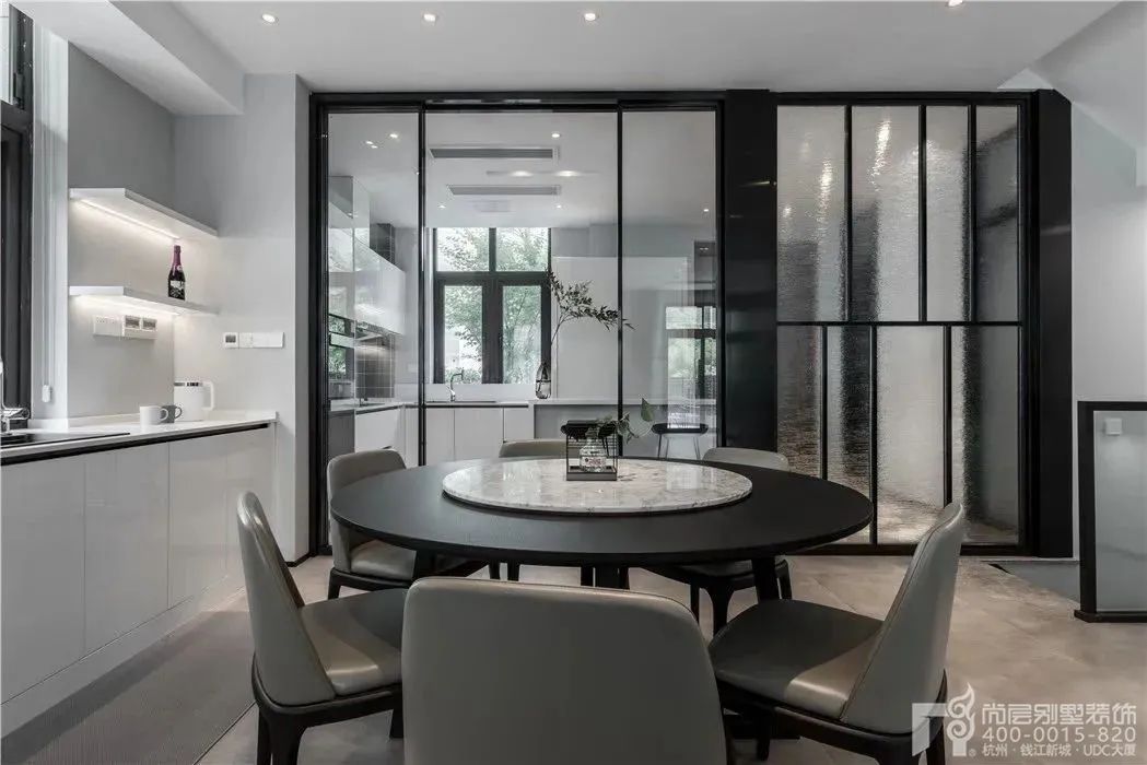 极简美学的家丨尚层别墅装饰-23