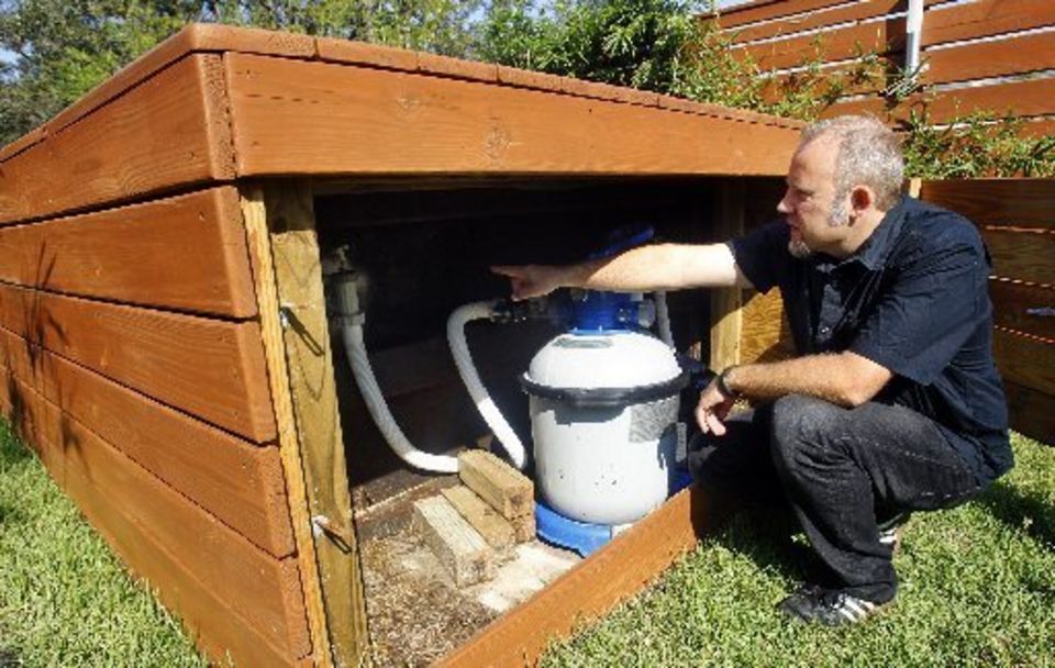 Stefan Beese自制废旧材料泳池-13