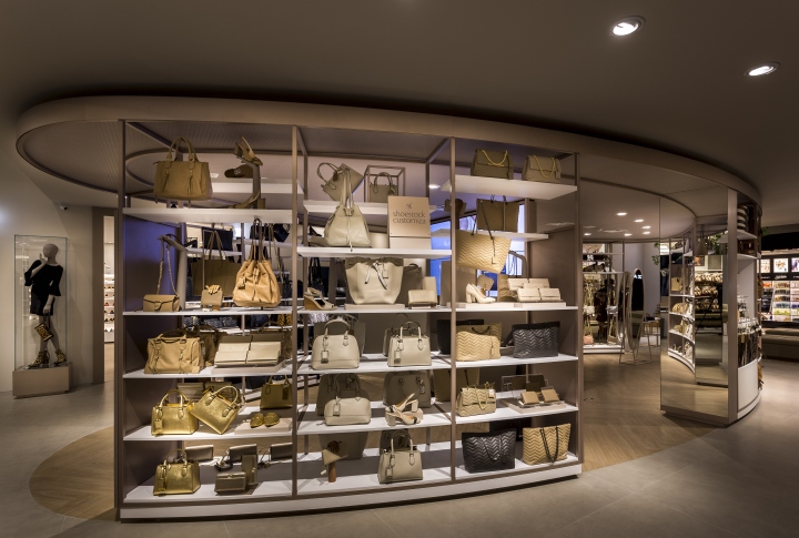 巴西 Shoestock 旗舰店，科技与温馨共融的购物体验-7