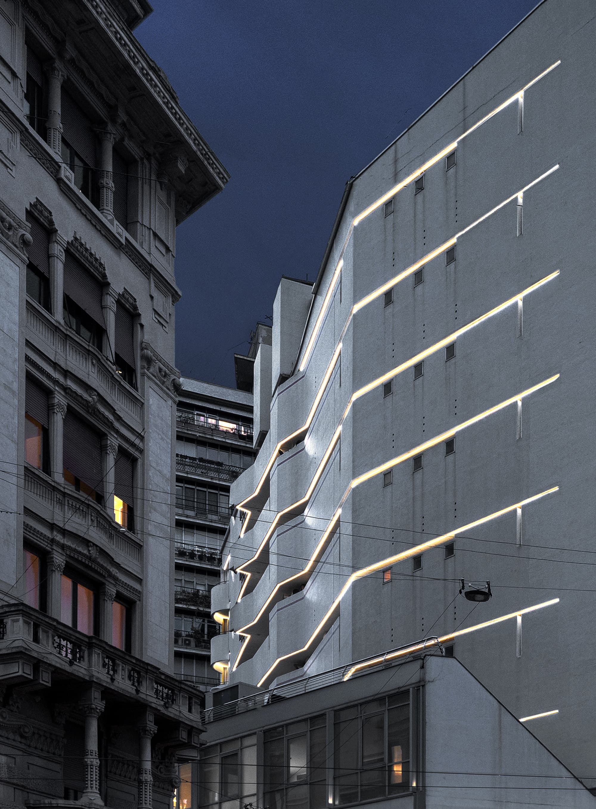 拉纳韦·帕克联合事务所

注：Associati在建筑、设计等专业领域常表示联合事务所等意思，La Nave和Park直接音译，具体可能需要结合实际背景确定更合适的译法 丨意大利米兰丨Filippo Pagliani,Michele Rossi等团队-21