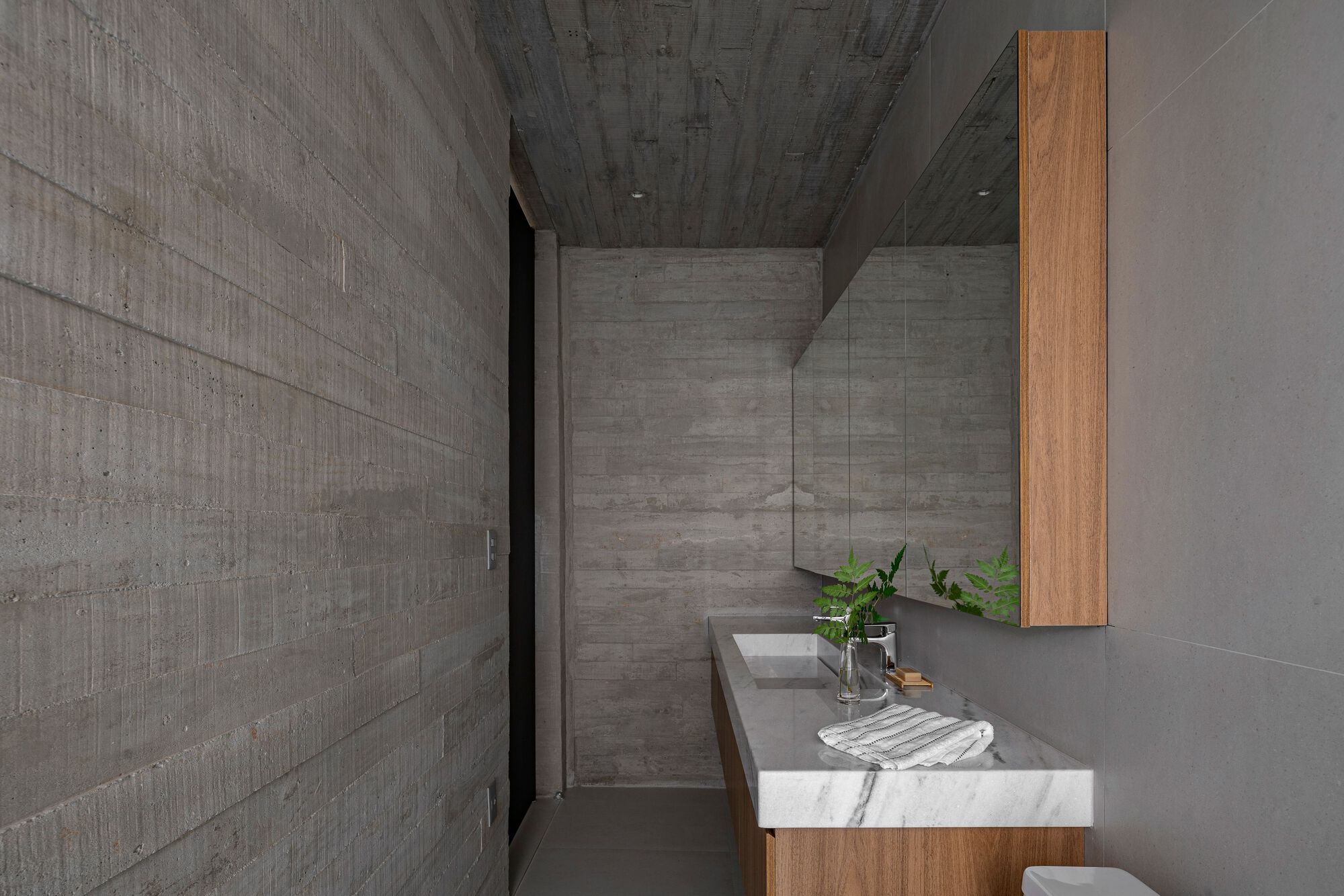 森林小屋丨巴西丨Estúdio Zargos-43