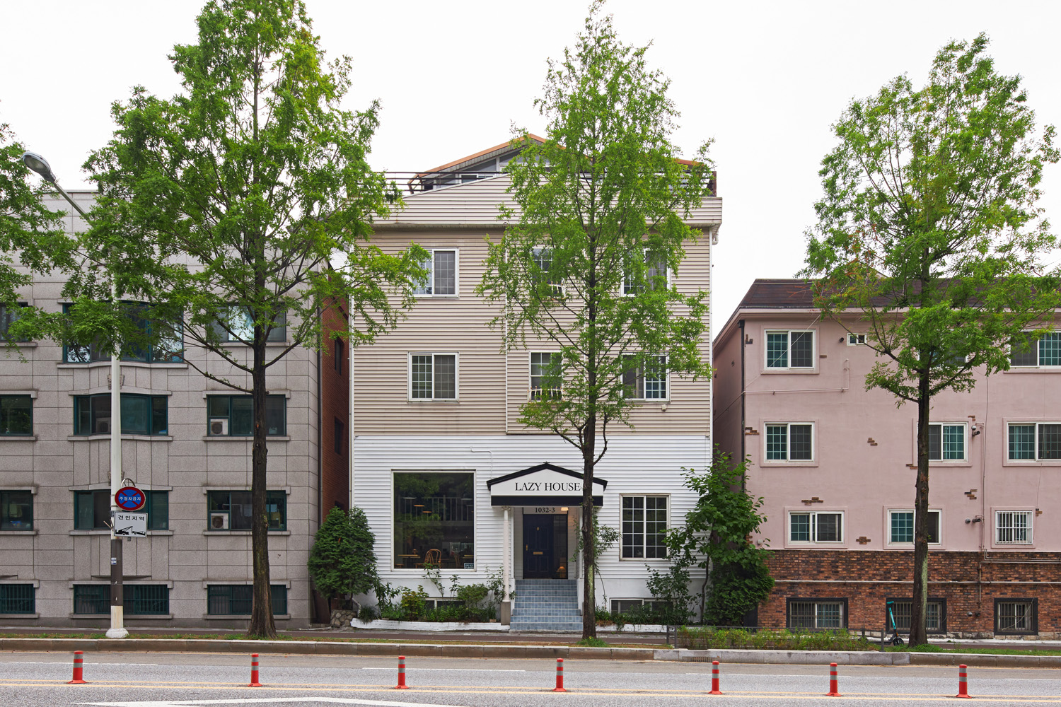 欧洲家庭住宅 | 水源咖啡厅的温馨设计-28