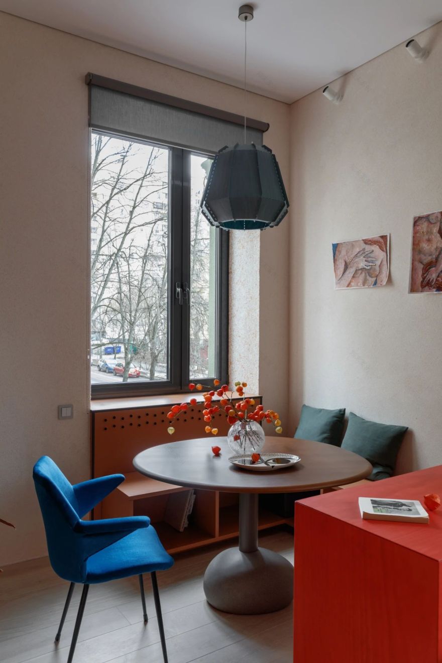 48㎡独居老人的彩色魔盒丨DVEKATI 团队-35