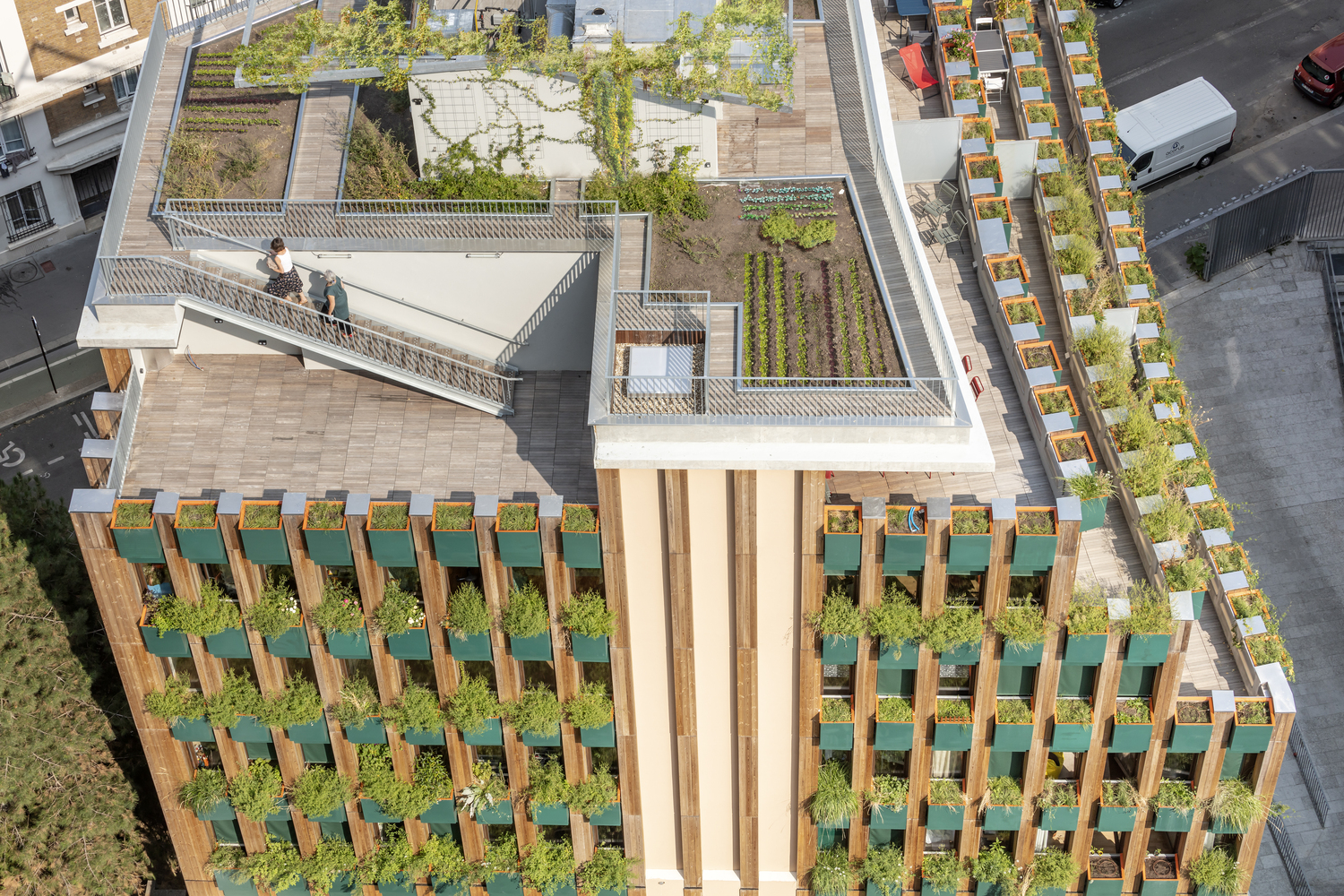 法国爱迪生精简公寓楼-14