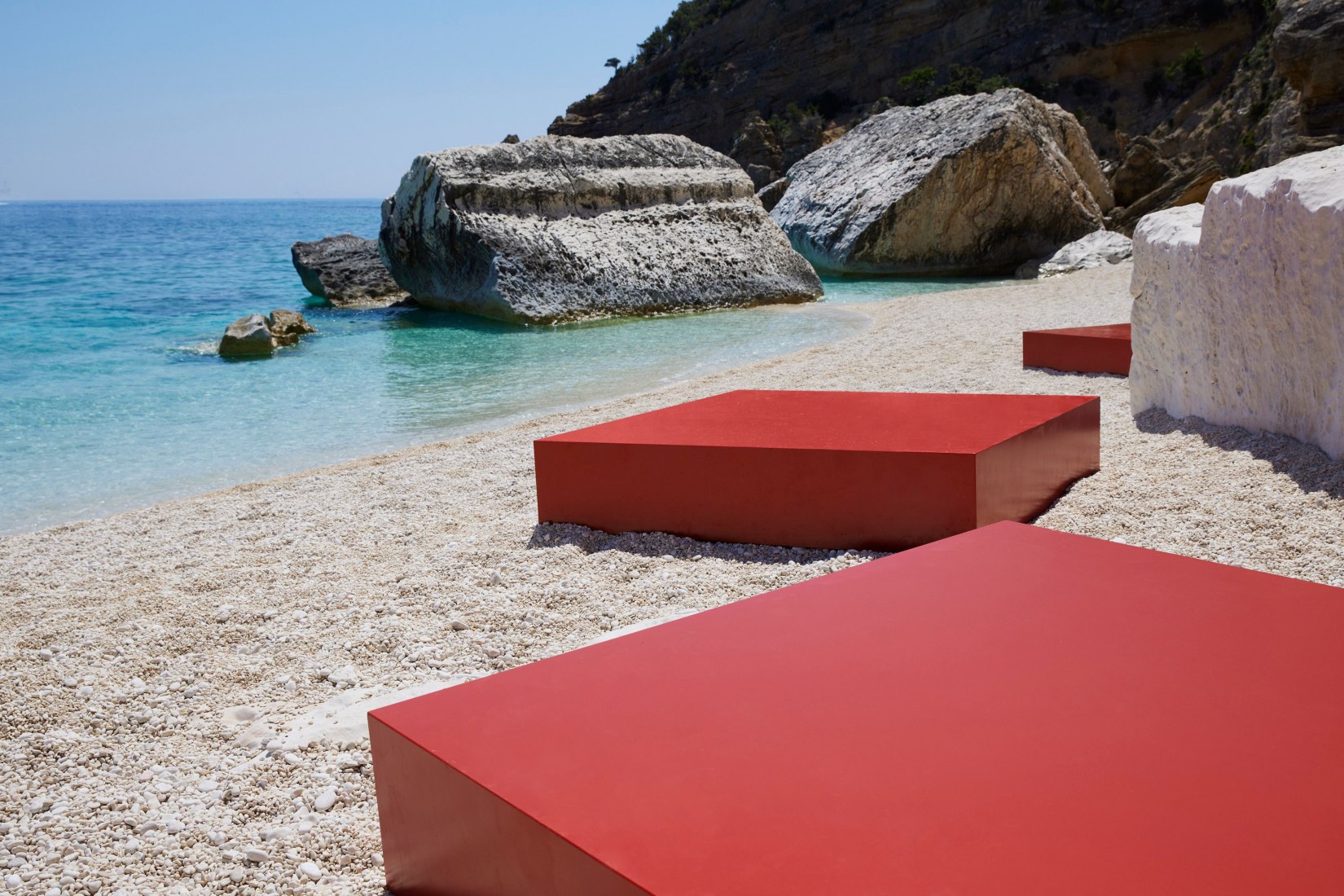 Prada 2022 男装春夏秀场丨意大利米兰丨AMO,OMA（Rem Koolhaas 为作者）-23