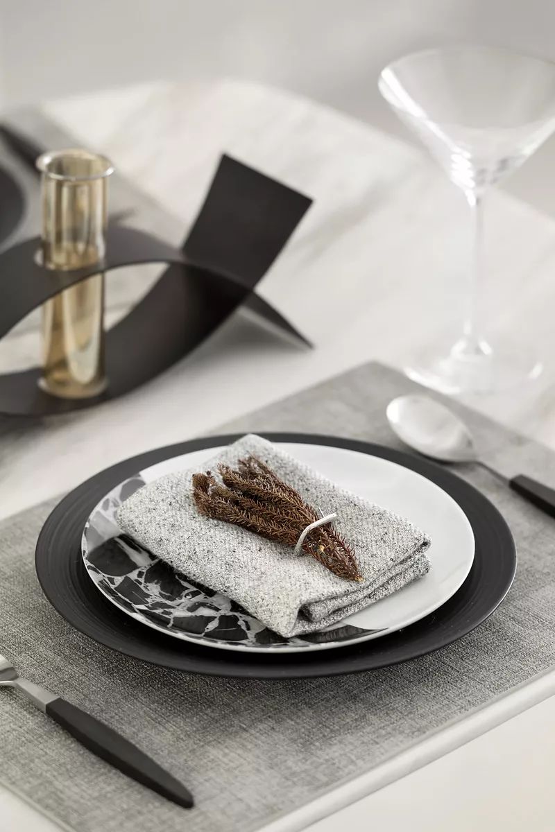 融创开平样板房 | 红灰协奏，品质生活-18