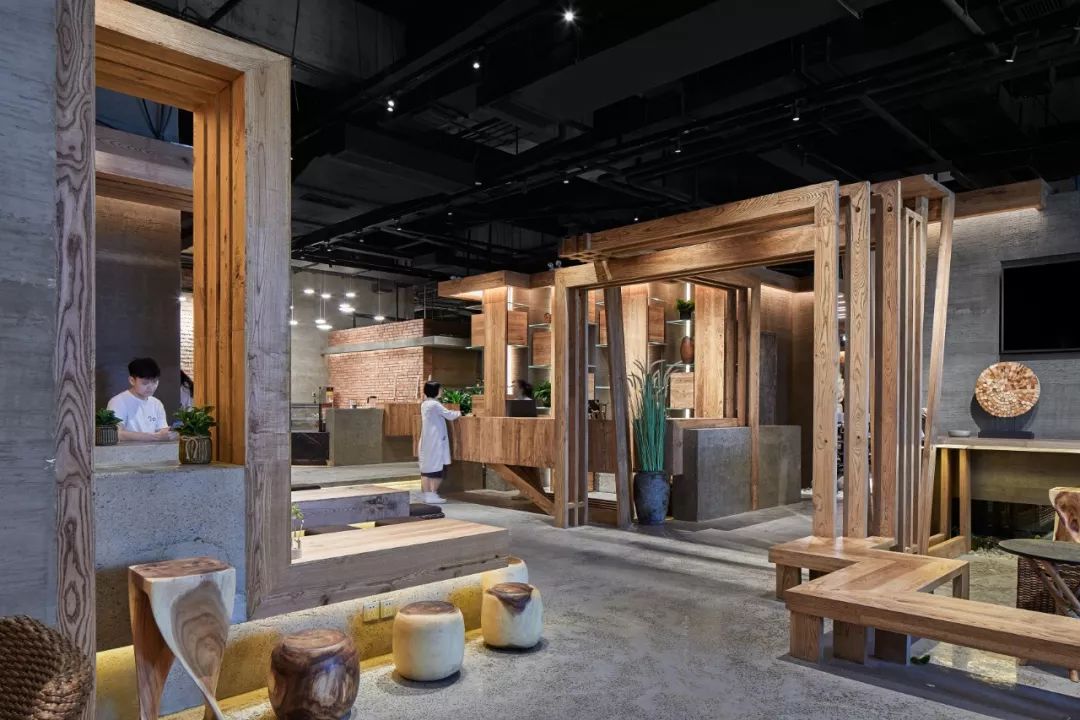 园里火锅餐厅（府城大道）丨China-29