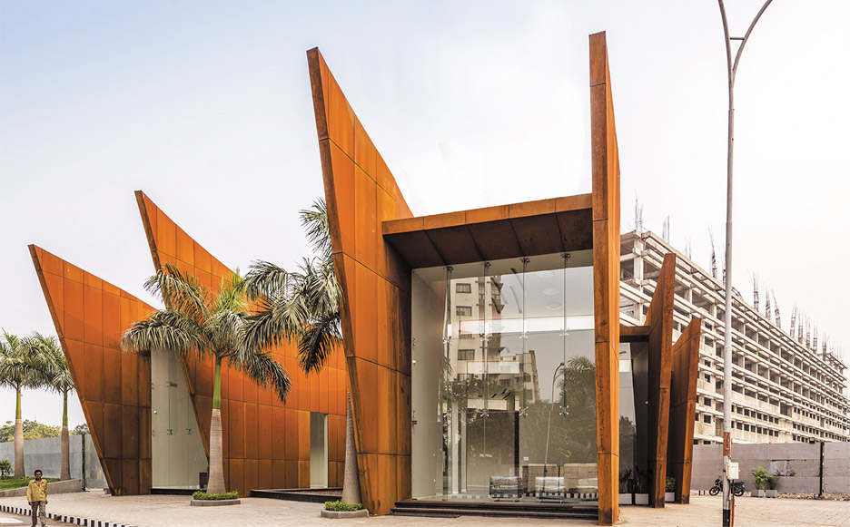 考顿钢墙屏张左右的新月状办公楼-9