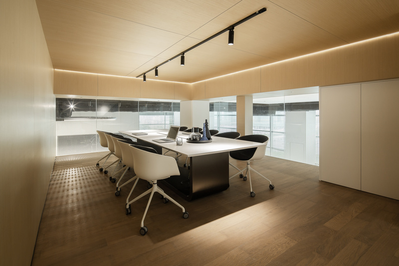 解构主义办公空间 | 自由与秩序的完美融合-35