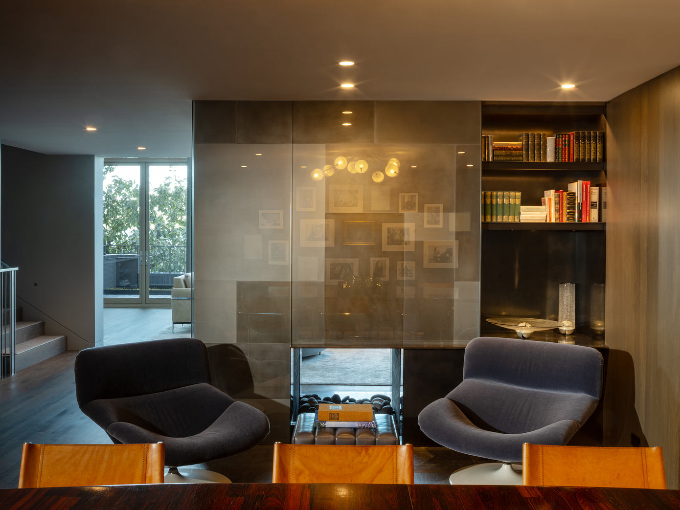 Looking Glass — A Revitalized Lakefront Retreat-7