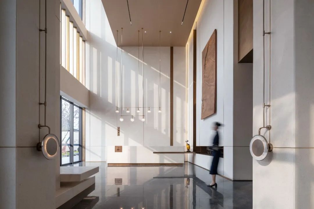 商丘宁陵建业城营销中心丨中国商丘丨河南东合建筑装饰工程设计有限公司-9