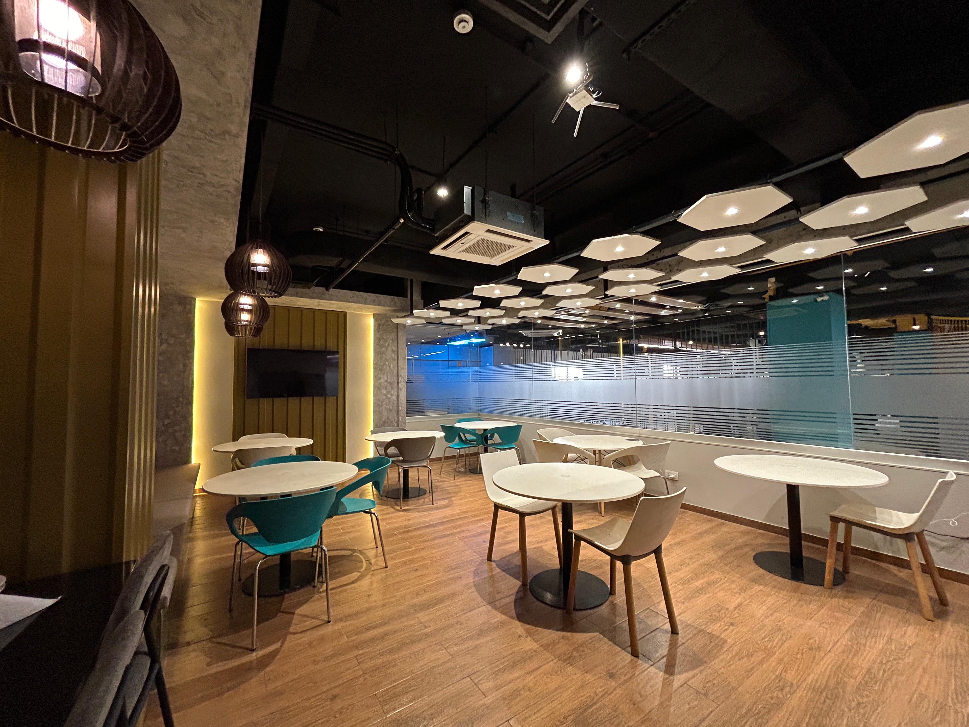 RAQAMI BANK DESIGN-39