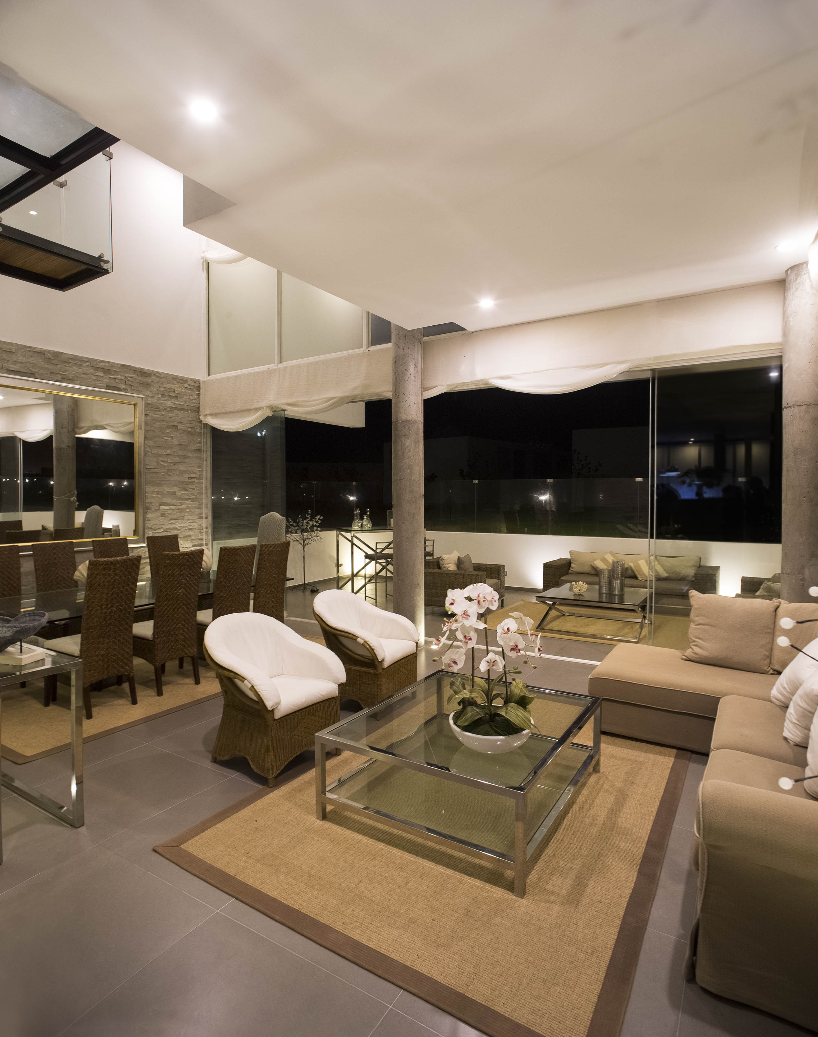 三立方体秘鲁海滩别墅 | 创新空间设计，三家庭共享和谐生活-56