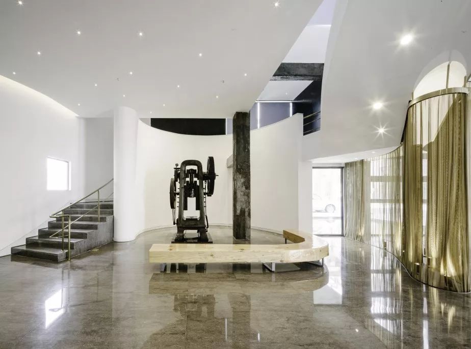 申窑艺术中心二期 | 弧线重构空间,陶瓷碎片般的建筑美学-48